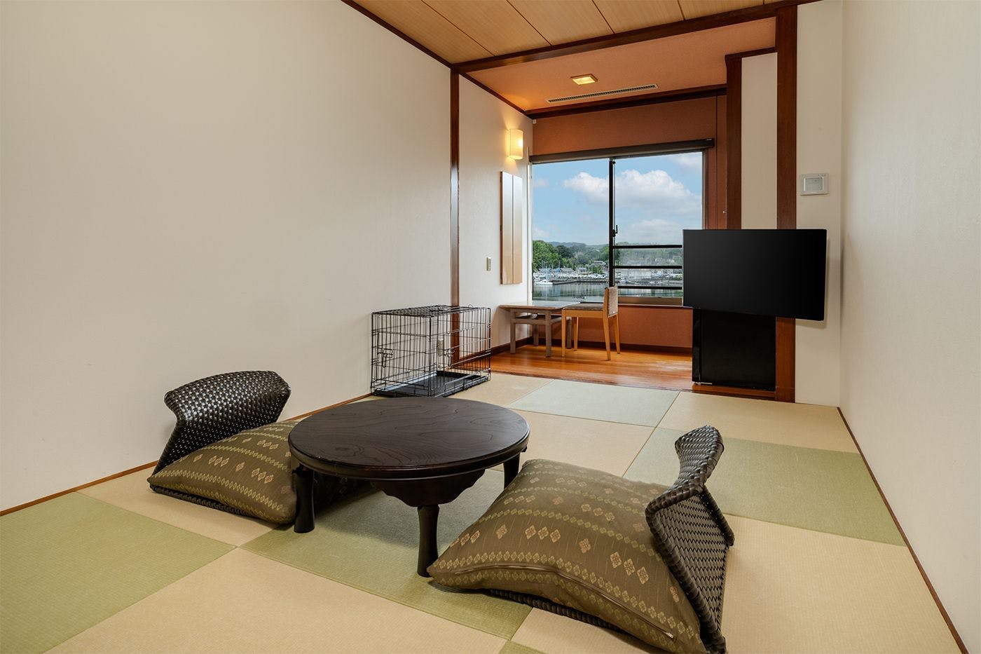 Wan Wan Paradise Hamanako