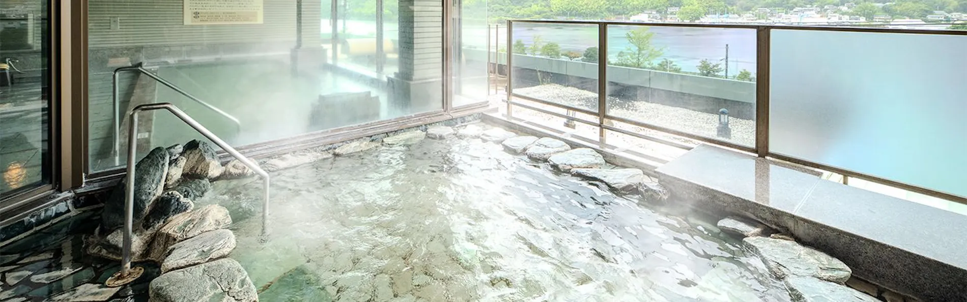 わんわんパラダイス 浜名湖(旧:浜名湖わんわんパラダイス ホテル)