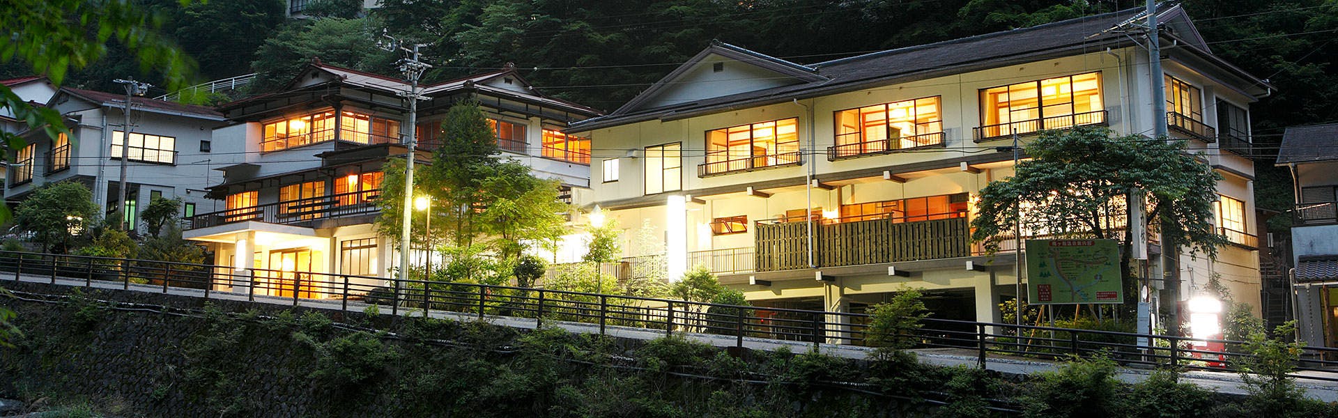 Omoidenoyado Yunosimakan