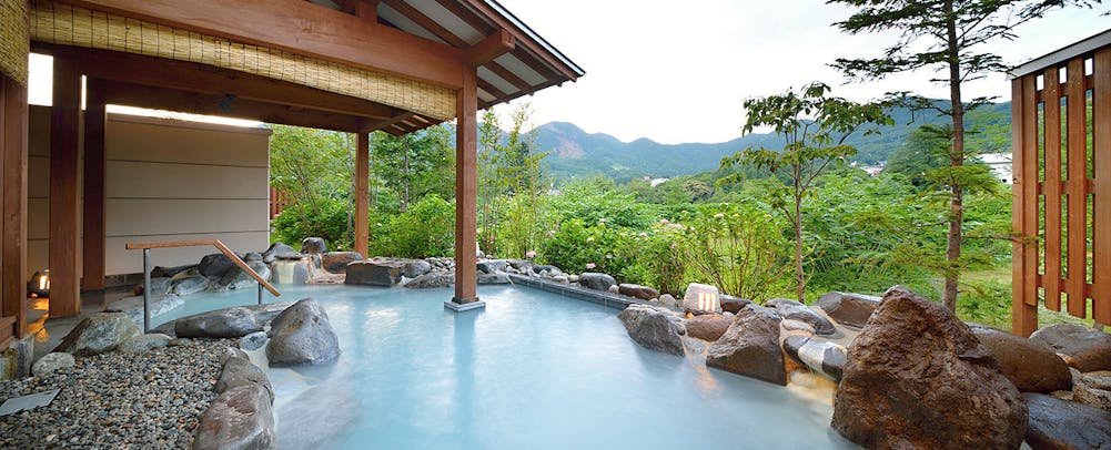 é¢ãæ¹¯ ç¾å«æ­©ï¼é²å¤©é¢¨åï¼