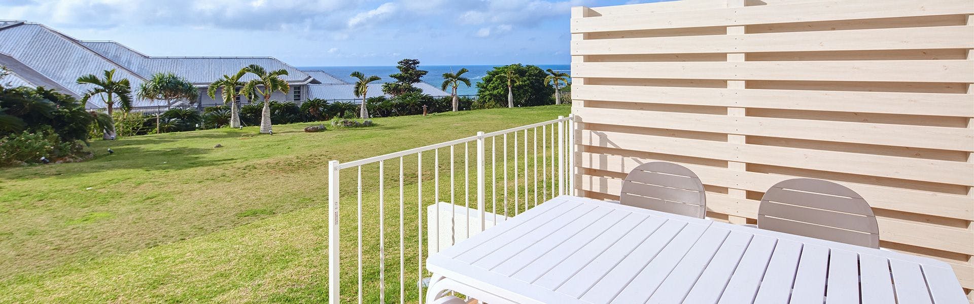 Royal View Hotel Churaumi