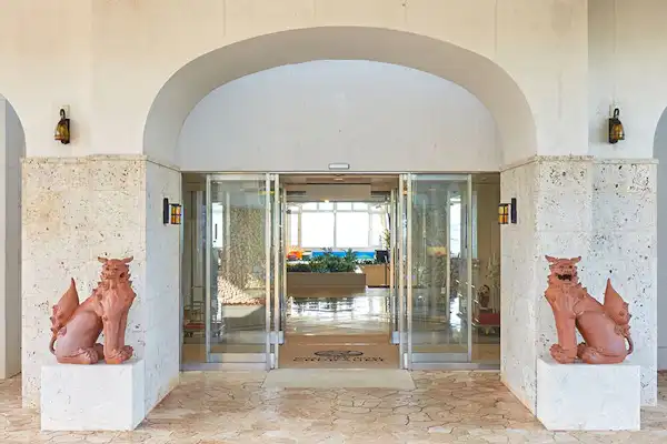 ทางเข้า