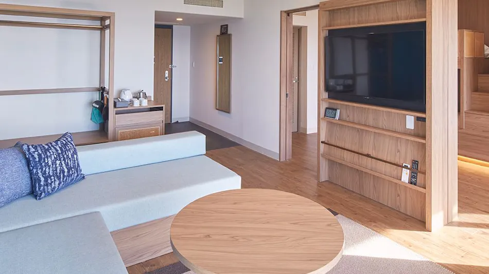 Royal View Hotel Churaumi