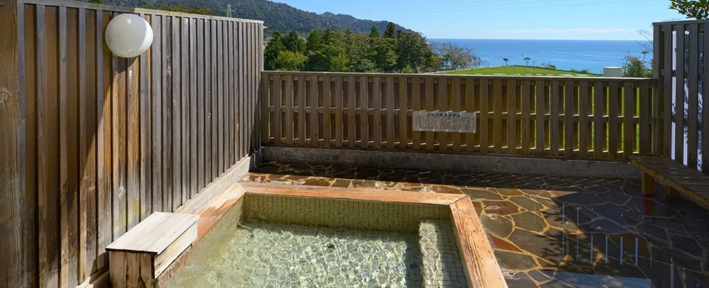 น้ำพุร้อน