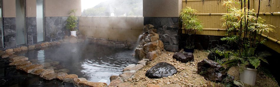 高知城下の天然温泉　三翠園