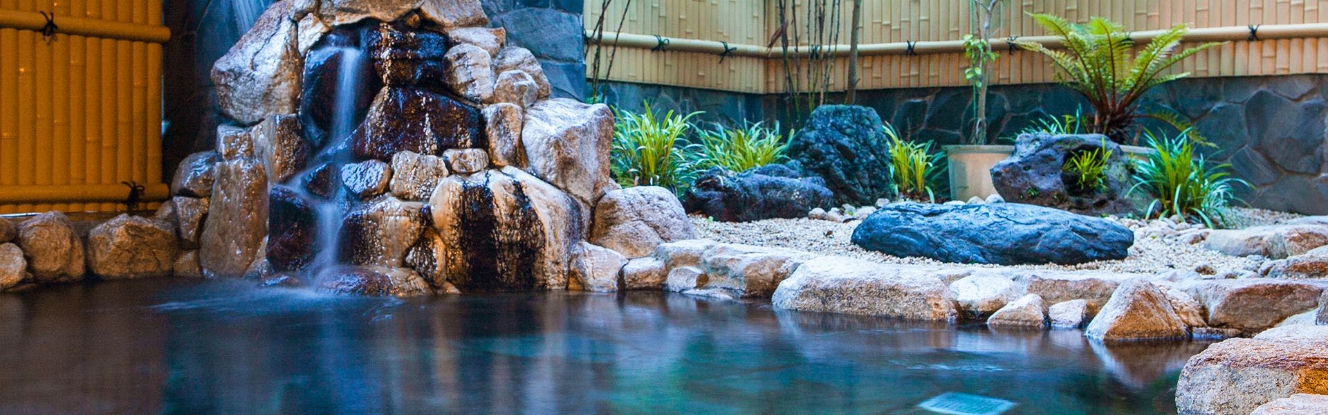 高知城下の天然温泉　三翠園