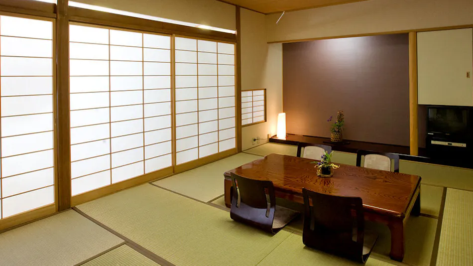 Sansuien, Natural Hot Spring at the Foot of Kochi Castle