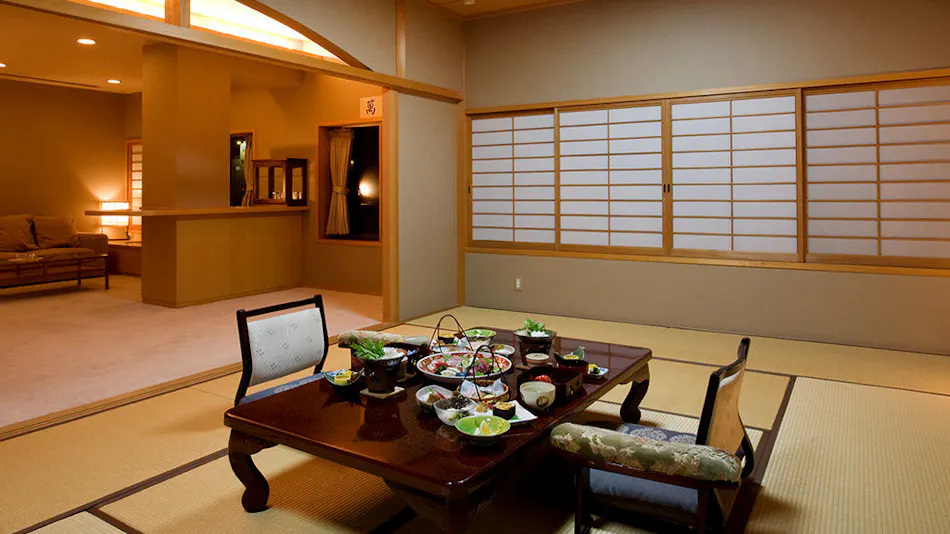 Sansuien, Natural Hot Spring at the Foot of Kochi Castle