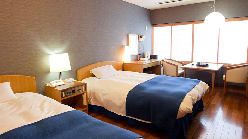 Sansuien, Natural Hot Spring at the Foot of Kochi Castle