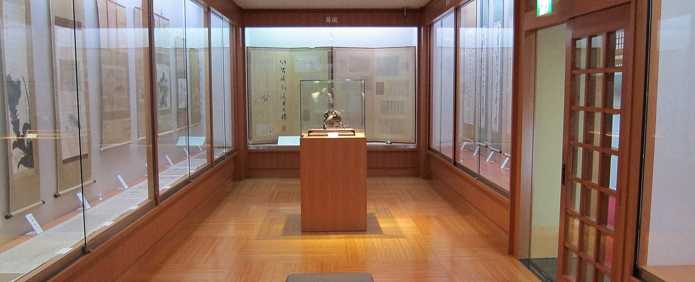 Hotel Mancho: A Traditional and Elegant Inn