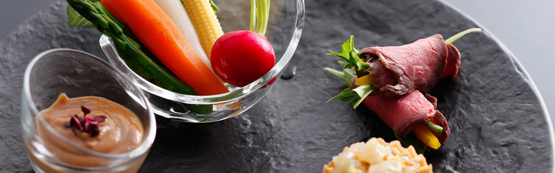 湊小宿 海の薫とAWAJISHIMA