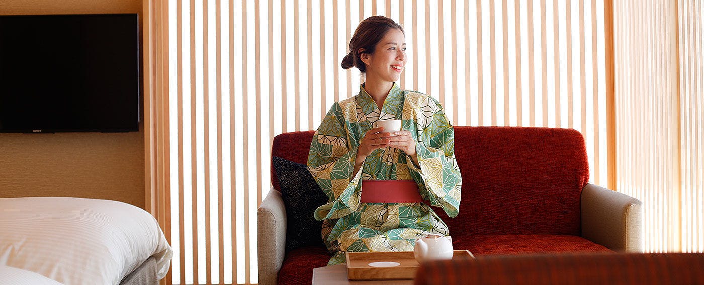 Minato Koyado Umi no Kaori to AWAJISHIMA