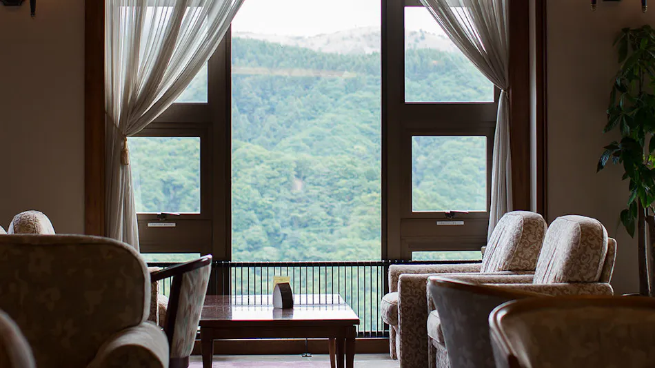 "Sky Paradise: Kurumayama Kogen Sky Park Hotel"
