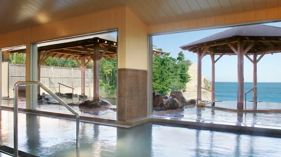 Itsura Kanko Hotel Main Building / Annex Taikanso