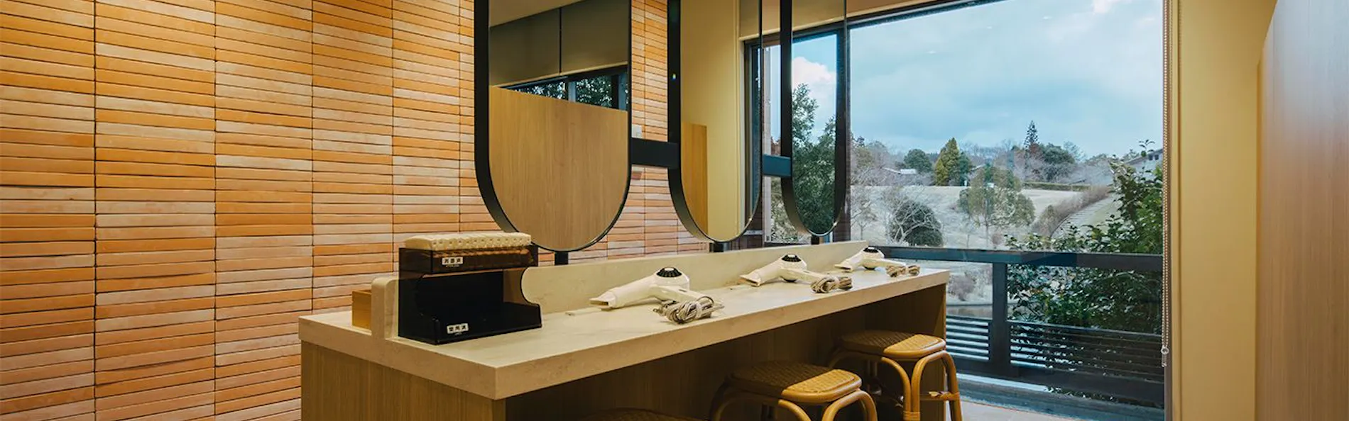 KAZENOKUNI IWAMI RESORT&STAYS