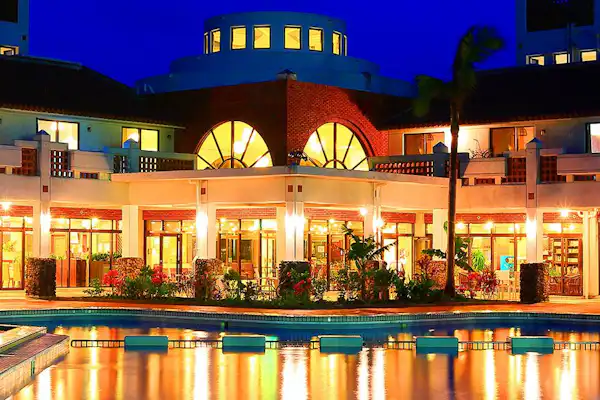 ภายนอกอาคาร