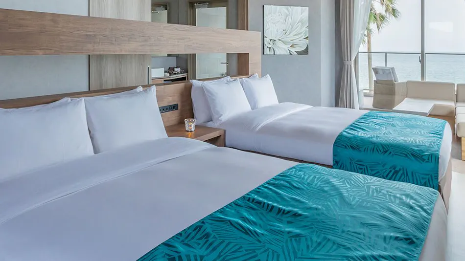 AlbaHOTEL & Glamping