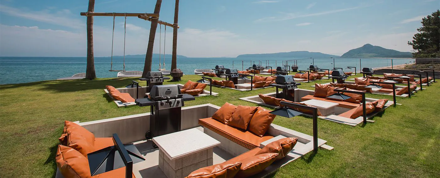 ビーチサイドでBBQ