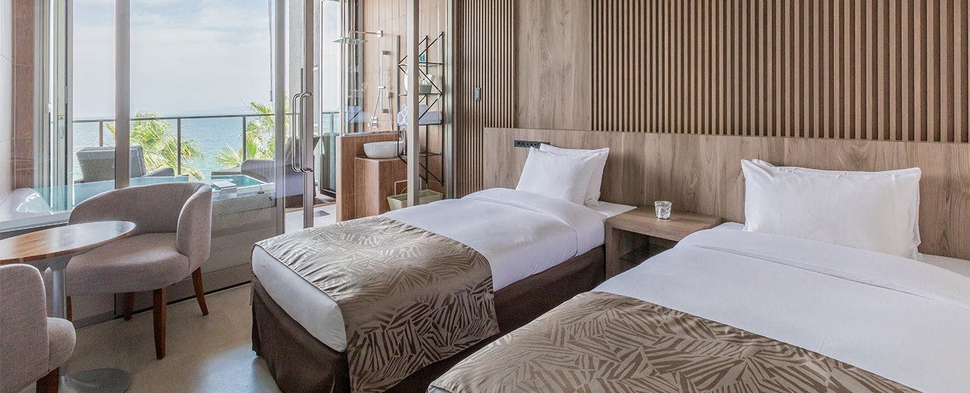 AlbaHOTEL & Glamping