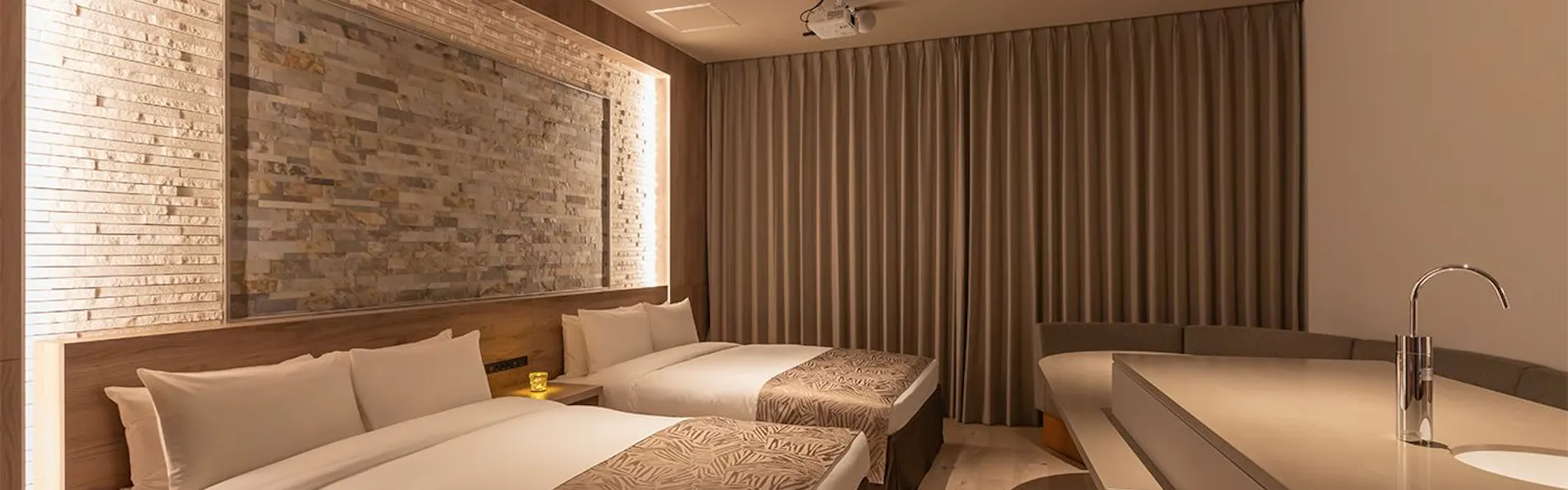 AlbaHOTEL&Glamping