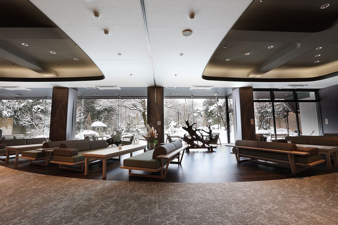 冬のロビーラウンジ