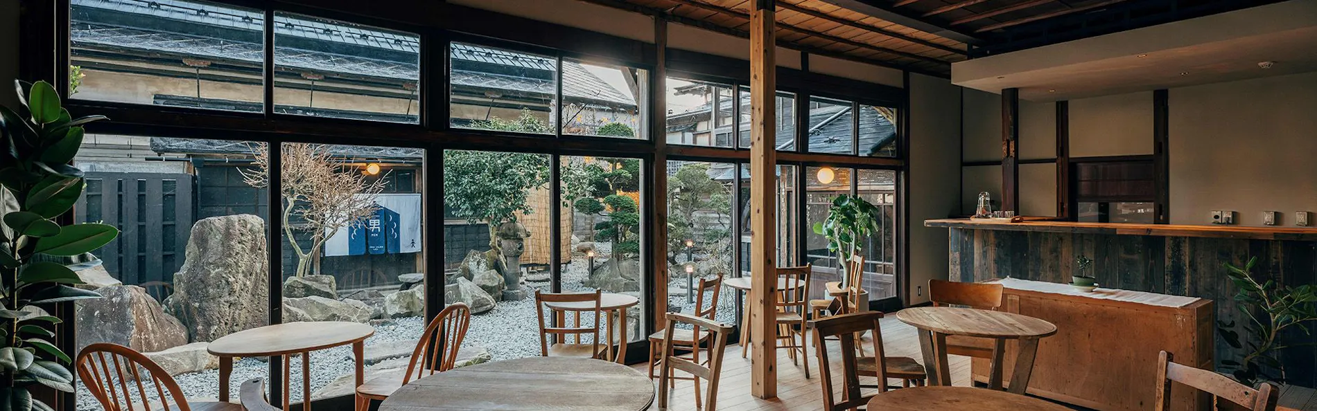 蔵サウナと文化財の宿 森長