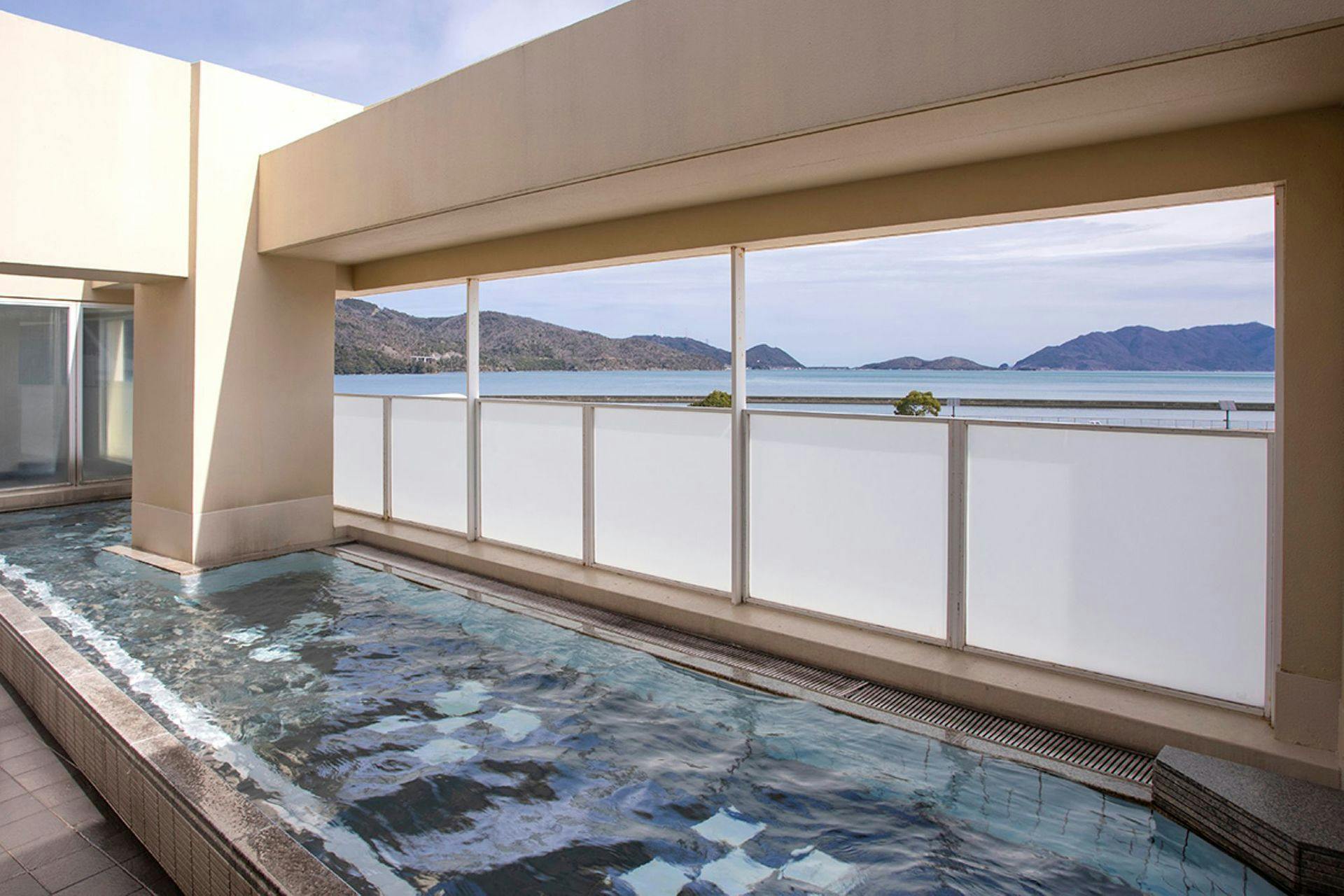 น้ำพุร้อน