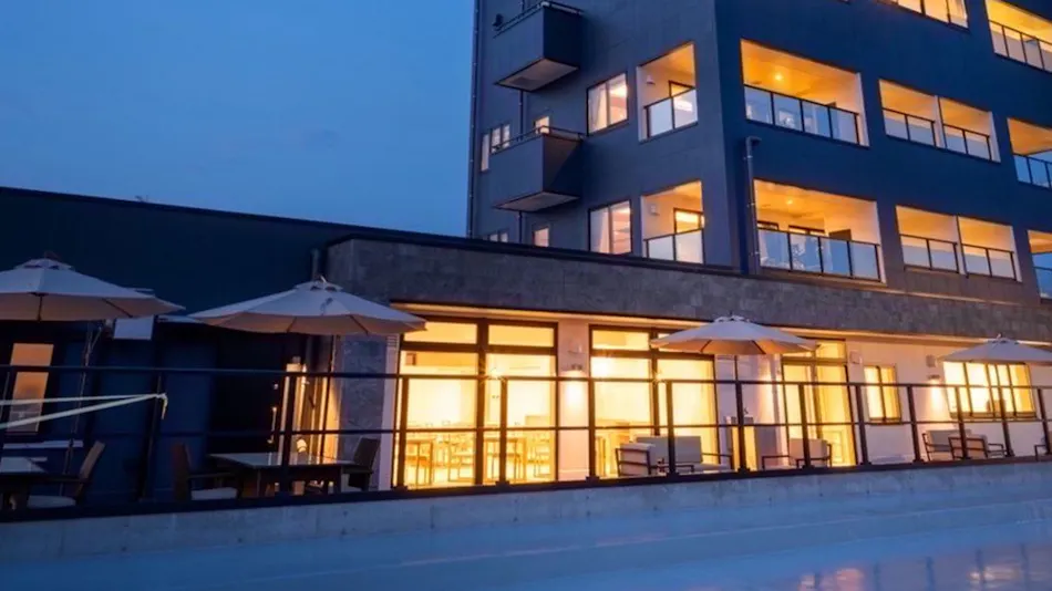 Sky and Sea Hideaway Kanon