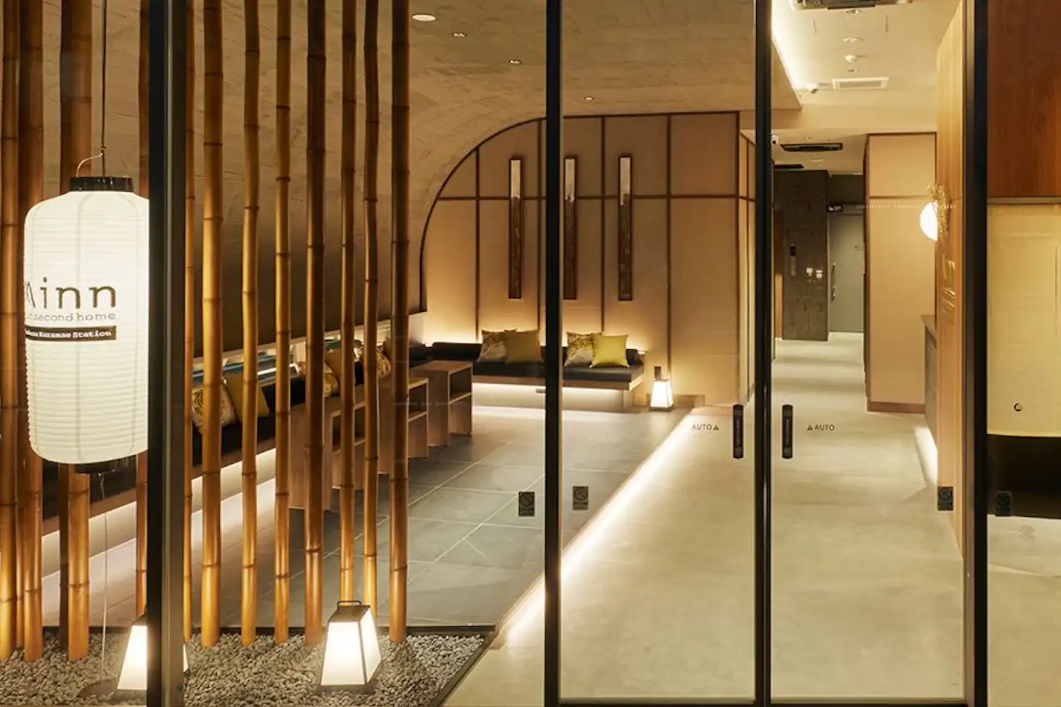 ภายนอกอาคาร