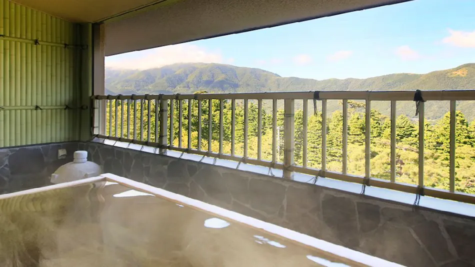 Private Onsen Enjoying the Four Seasons - Yutoriro-an