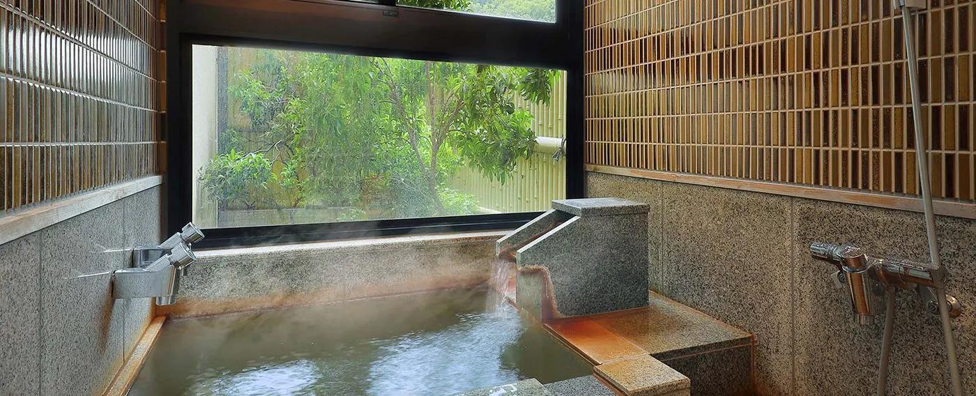 【น้ำพุร้อนคาเคะนากาชิ】เรือนแยกสไตล์ซุกิยะ