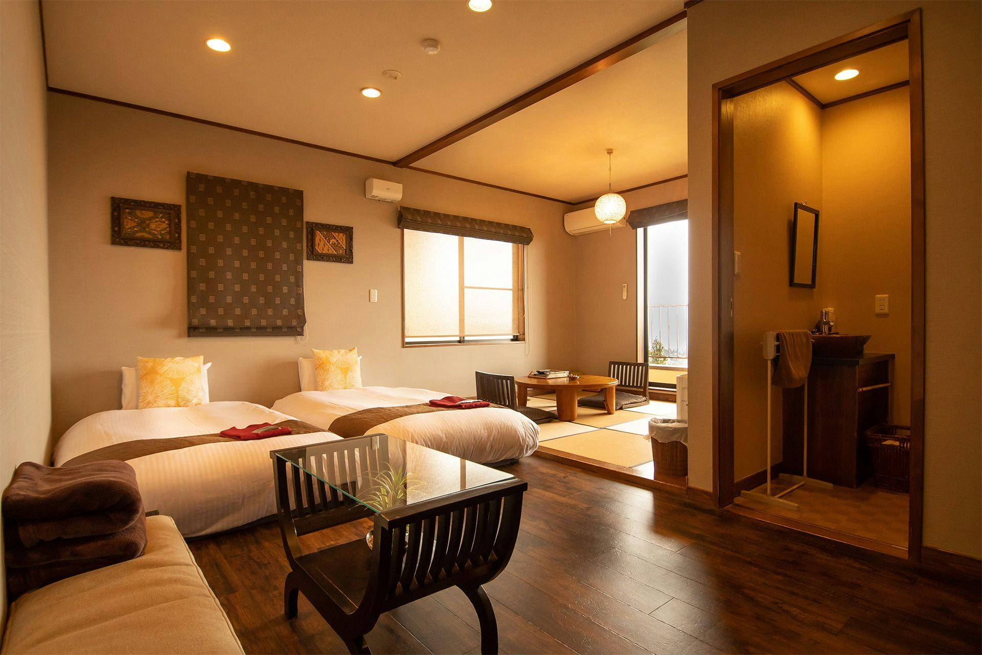 Small Asian Inn with Ocean View Rooms and Private Open-Air Bath Rakuyado Hanahana