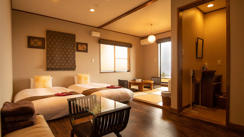 Small Asian Inn with Ocean View Rooms and Private Open-Air Bath Rakuyado Hanahana