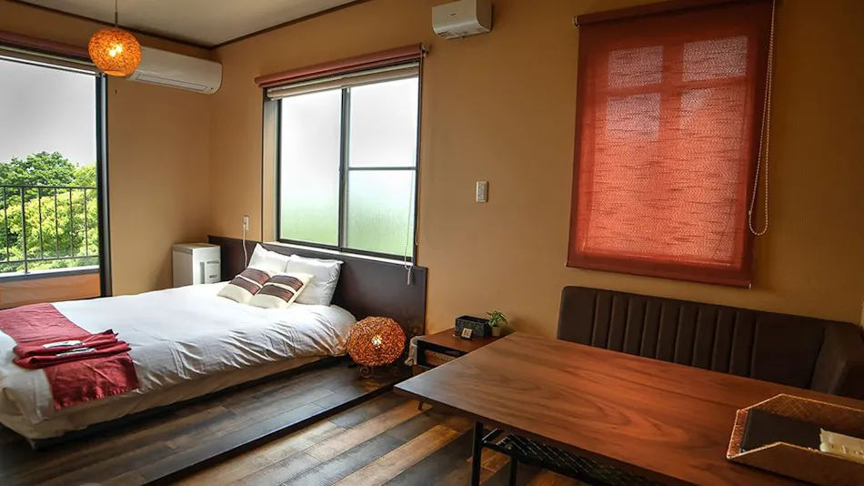 Small Asian Inn with Ocean View Rooms and Private Open-Air Bath Rakuyado Hanahana