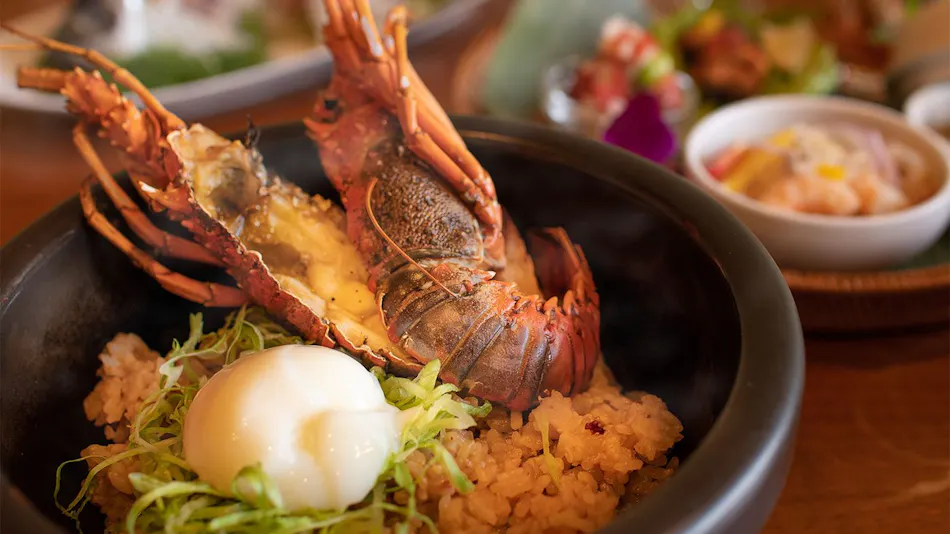 Small Asian Inn with Ocean View Rooms and Private Open-Air Bath Rakuyado Hanahana