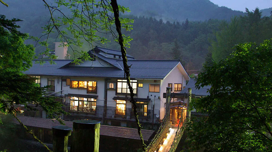 Honke Bankyu - Heike Legend Kazurabashi Inn