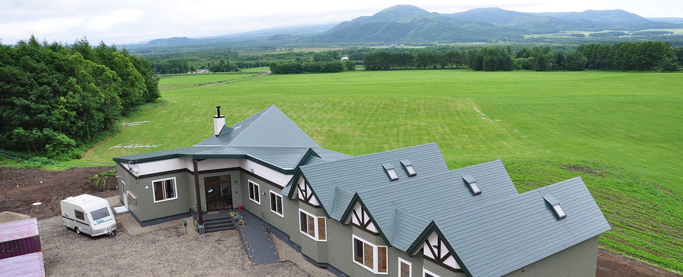 コーン畑のはしっこにあります