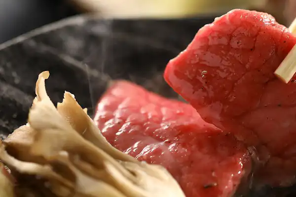 อาหารและเครื่องดื่ม