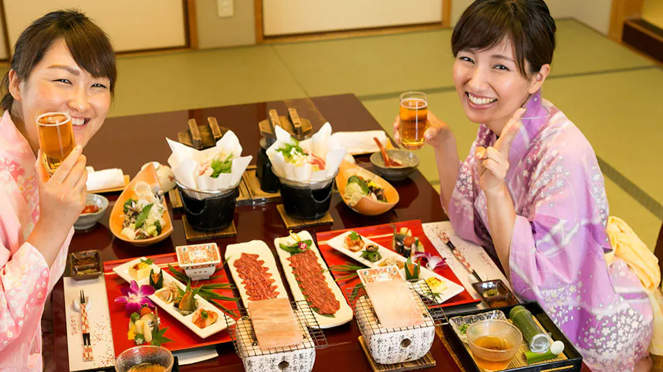 Tosa Gyoen: Traditional Inn with Heartfelt Gourmet Cuisine
