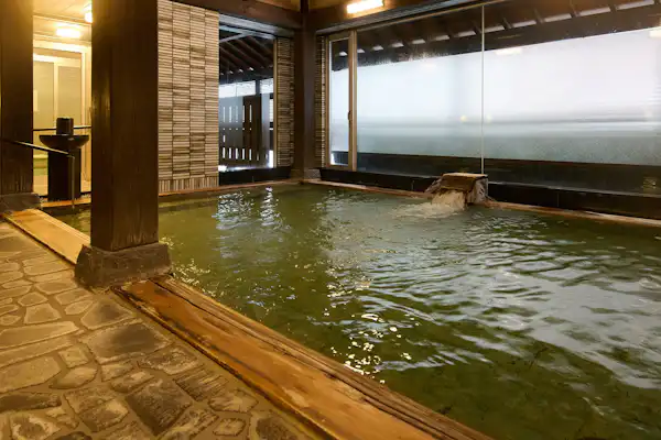 ห้องอาบน้ำรวม