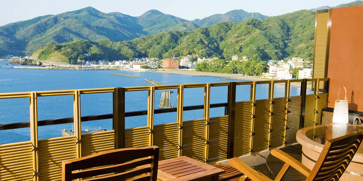 新海 花 亭 いずみ