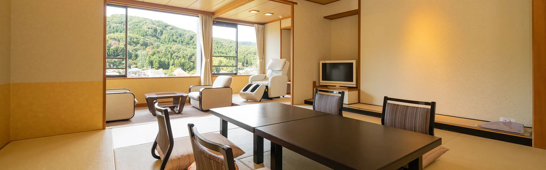 越後平野と弥彦連山一望の宿 穂々 ― hoho ―