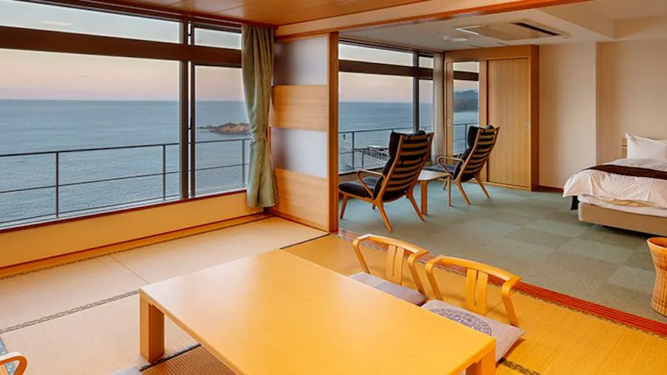 Hotel Urashima
