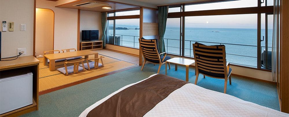 Hotel Urashima