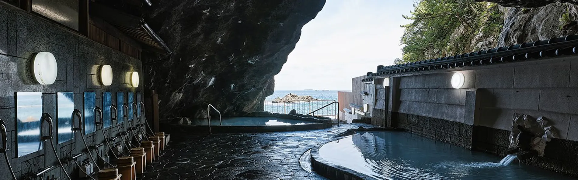 ホテル浦島