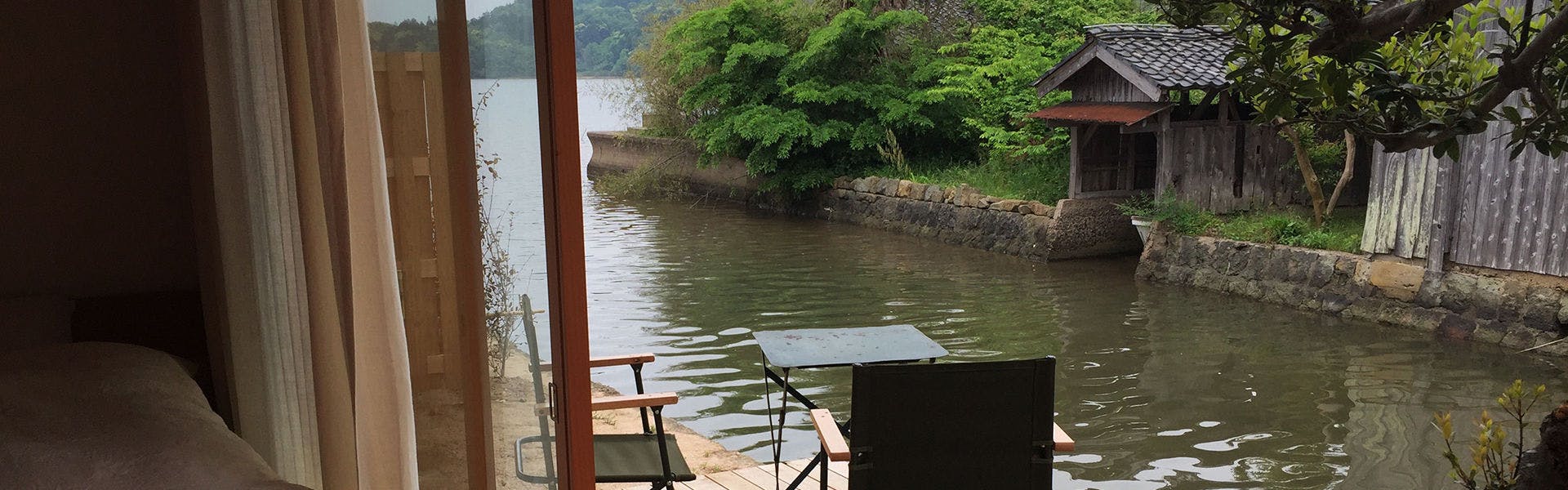 waterside cottage Heron