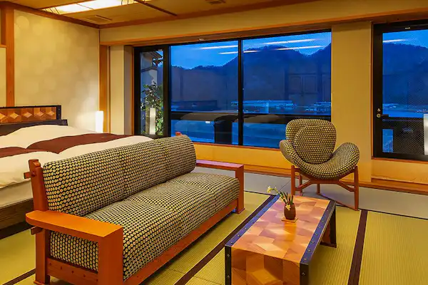 บ่อน้ำพุร้อนกลางแจ้ง