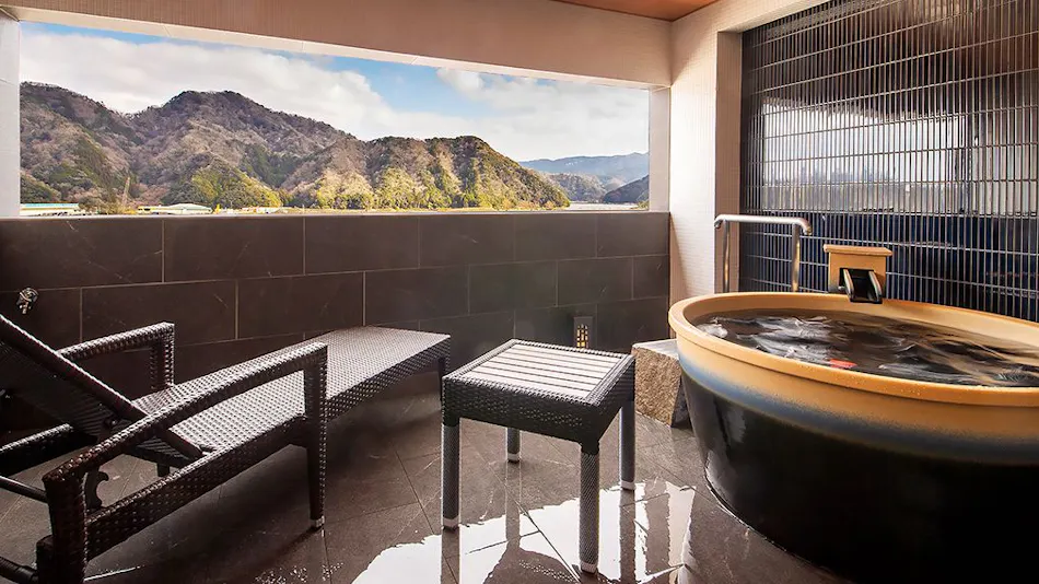 Kawaguchiya Kinosaki Riverside Hotel