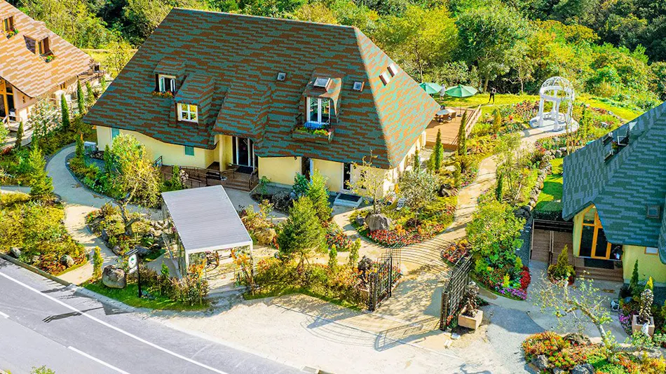 Auberge French no Mori