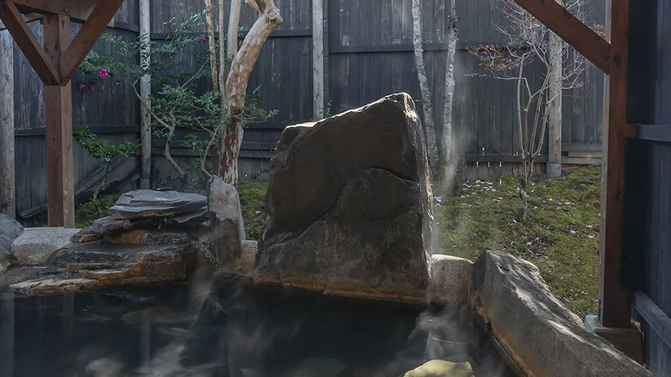 Kyu-tei: An Onsen Inn with Detached Rooms